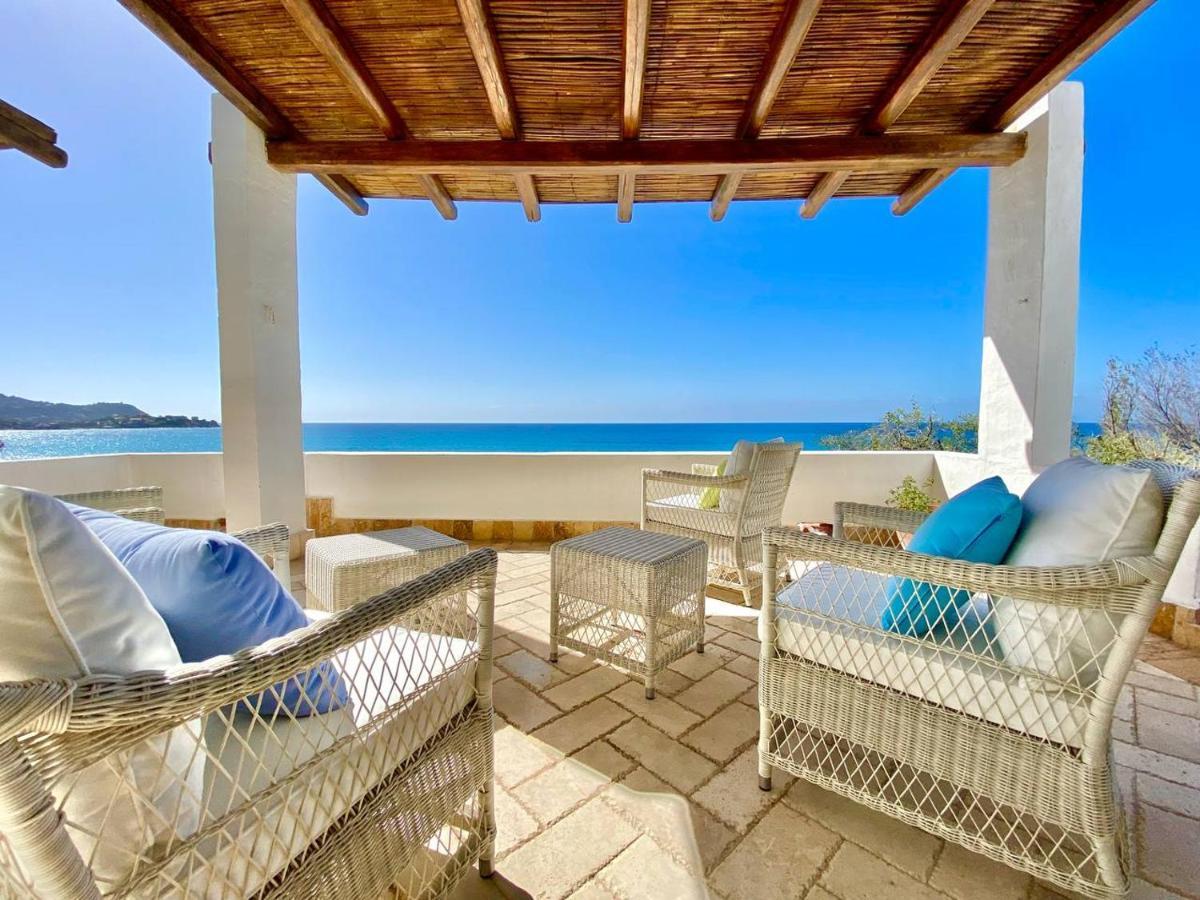 Beachfront House Geremeas Sardegna Apartment Exterior foto
